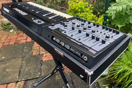 Roland-SH3A